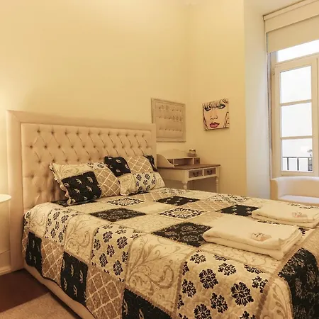 Downtown Premium By Homing Daire *